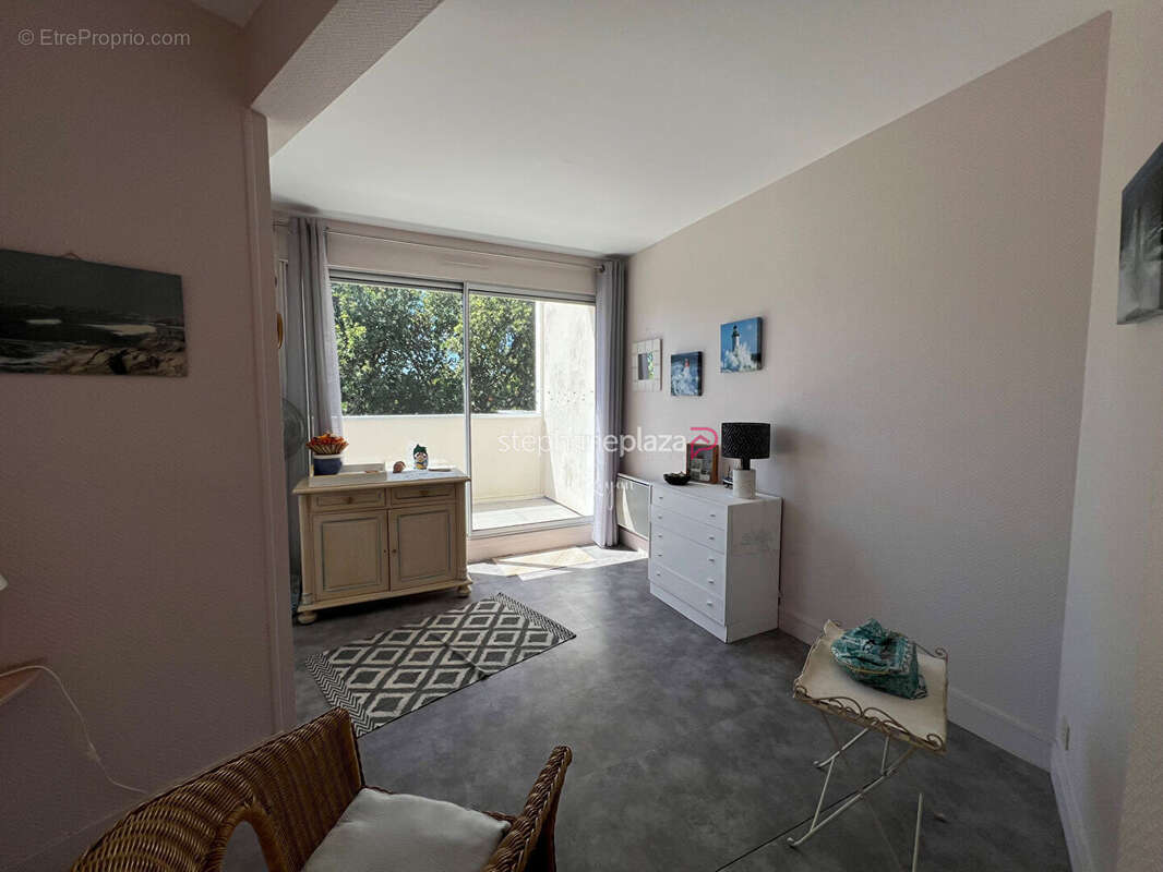 Appartement à VAUX-SUR-MER