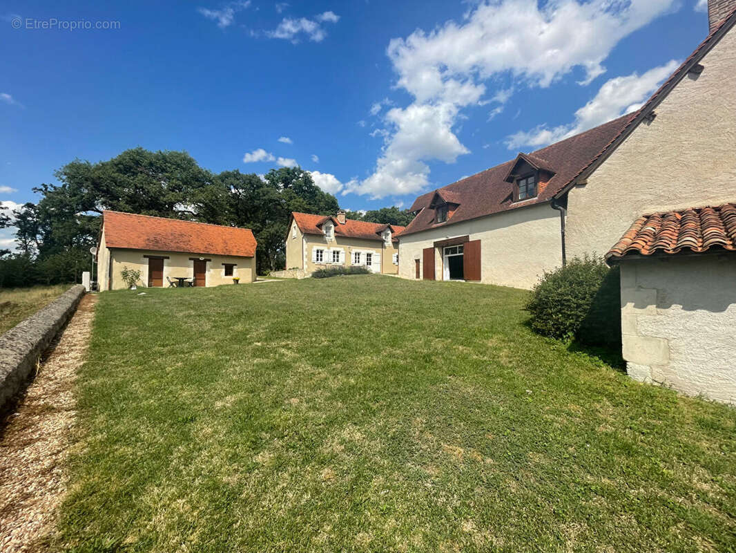 Maison à VICQ-SUR-GARTEMPE