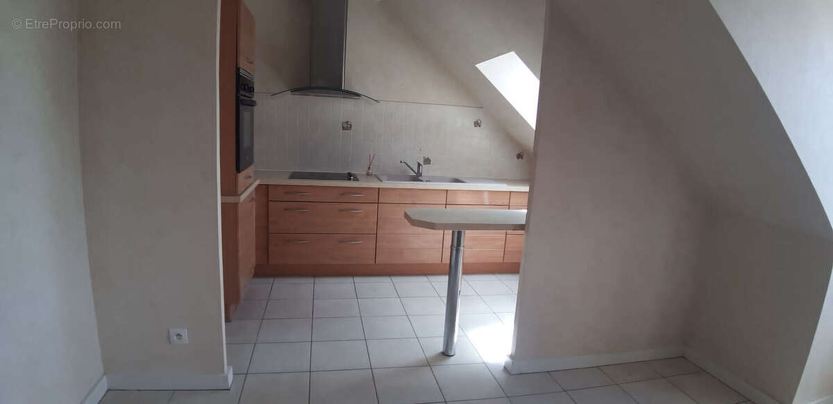 Appartement à EPERNON