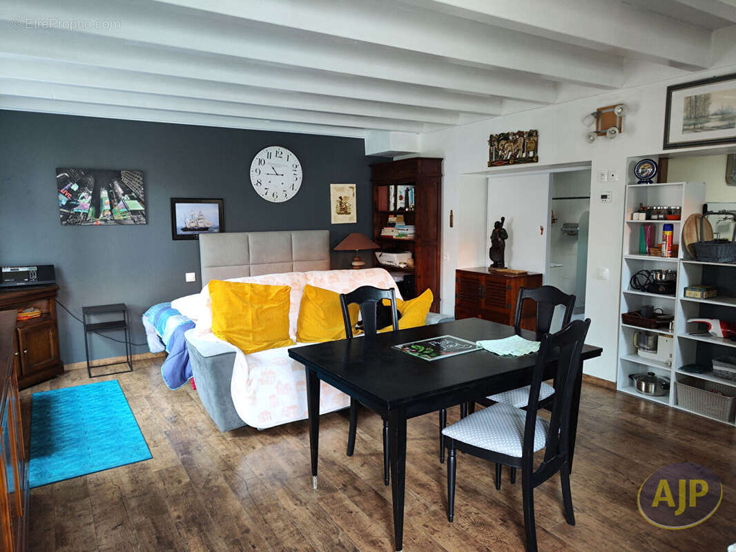 Maison à L&#039;AIGUILLON-SUR-MER