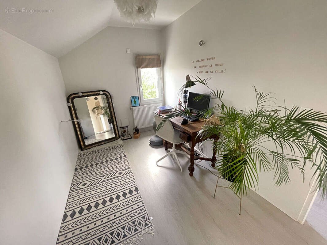 Maison à SARTROUVILLE