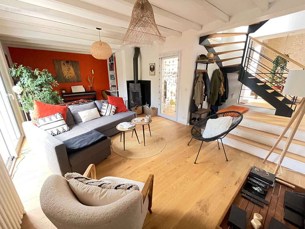 Maison à SARTROUVILLE