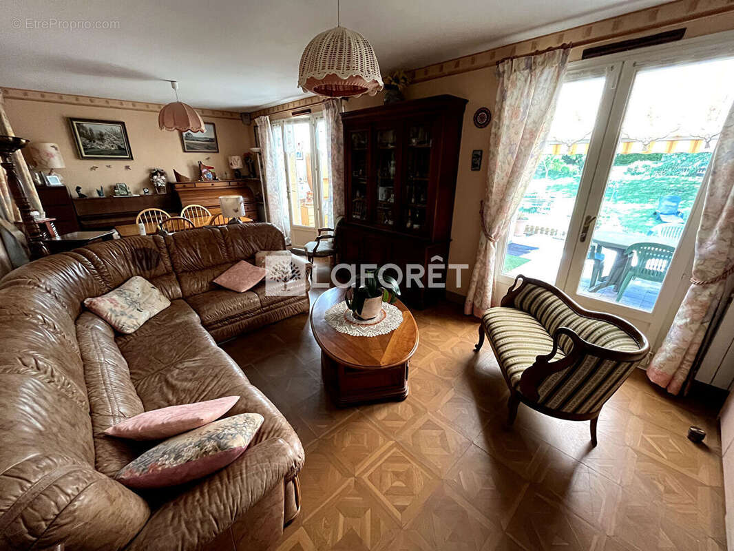 Maison à TESSANCOURT-SUR-AUBETTE