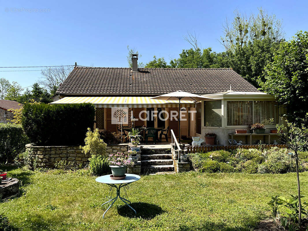 Maison à TESSANCOURT-SUR-AUBETTE