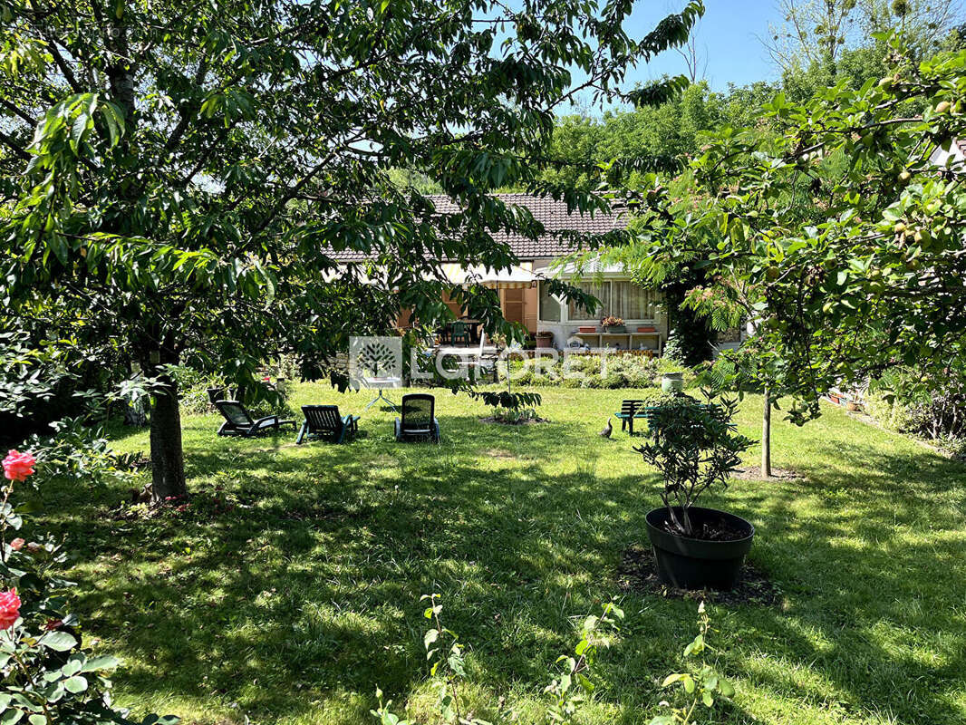 Maison à TESSANCOURT-SUR-AUBETTE