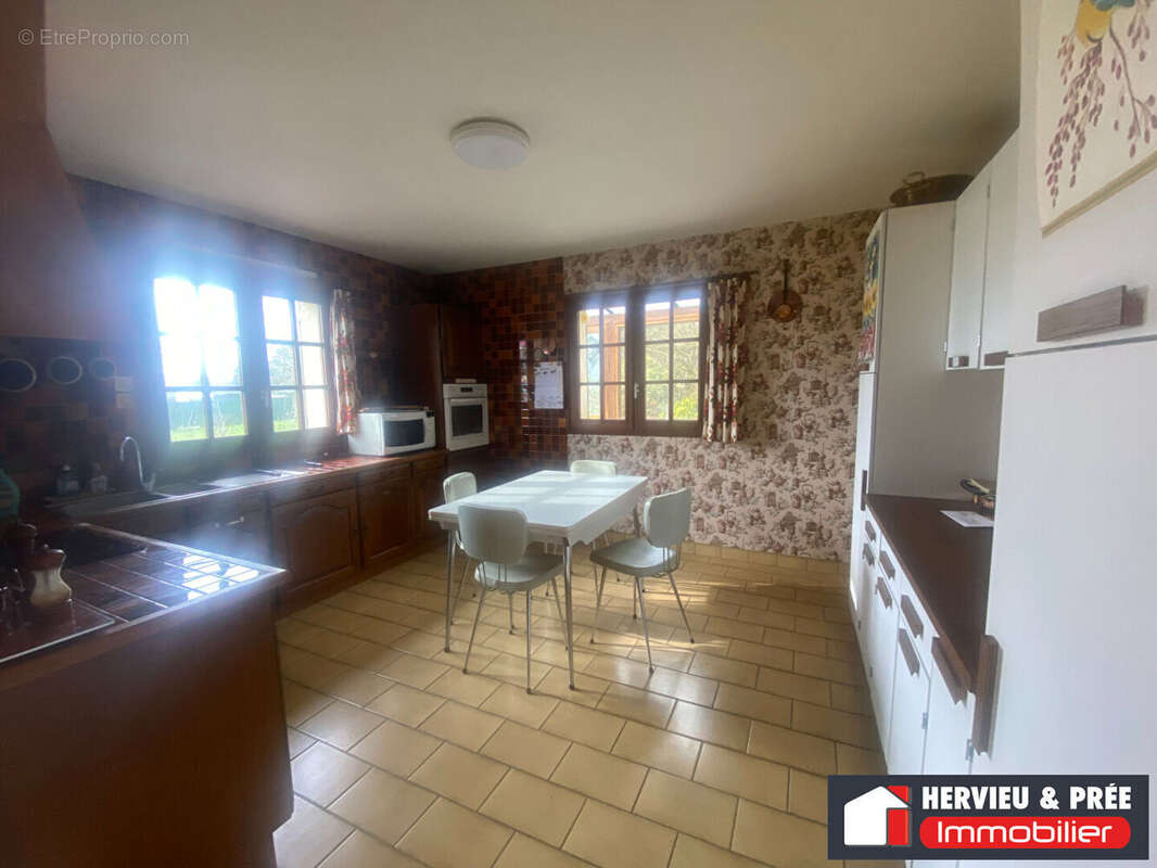 Maison à VER-SUR-MER