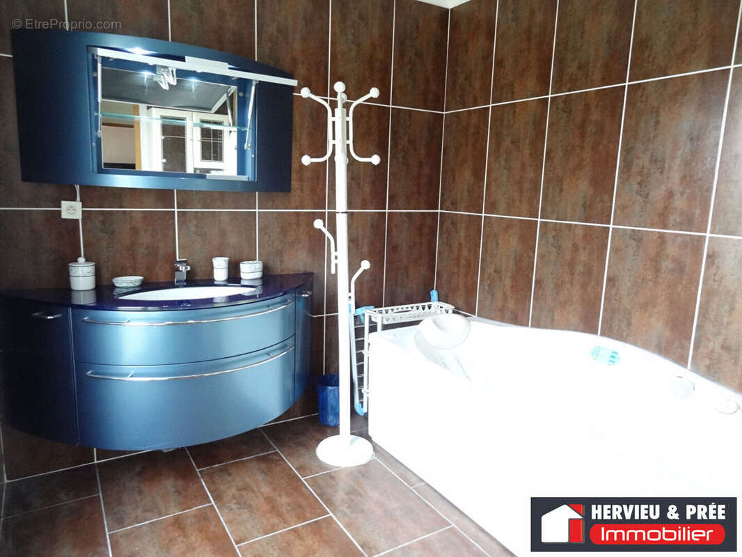 Maison à VER-SUR-MER