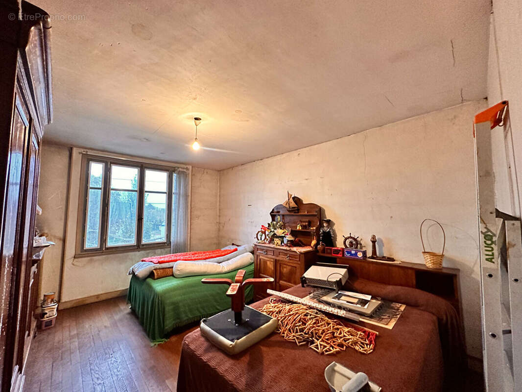 Maison à AUBIGNY-SUR-NERE