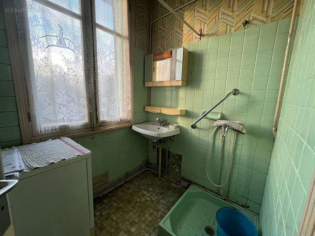 Maison à AUBIGNY-SUR-NERE