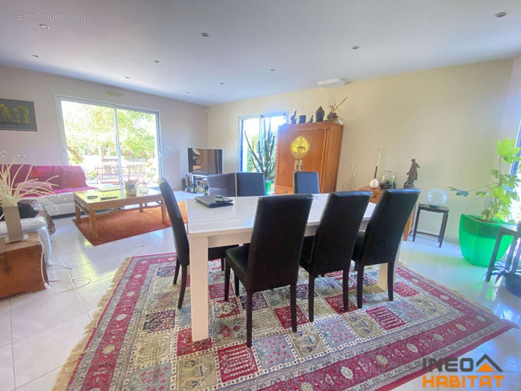 Maison à PLEUMELEUC