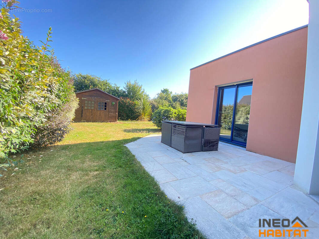 Maison à PLEUMELEUC