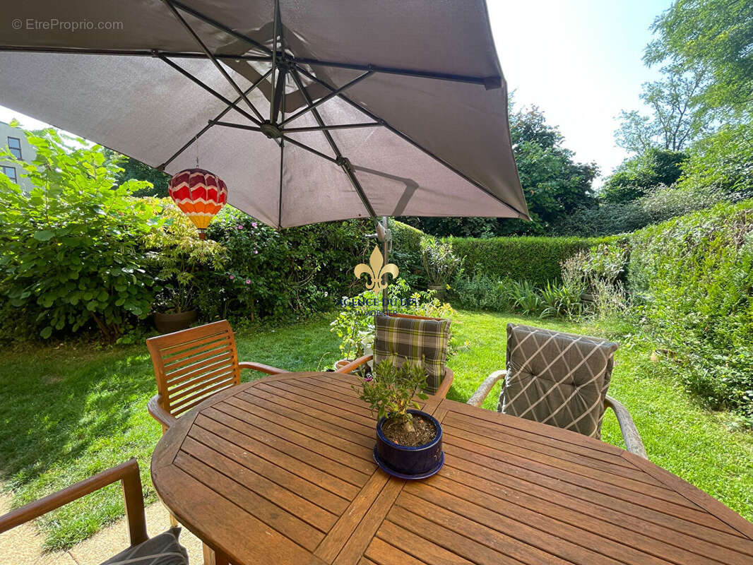 Appartement à COYE-LA-FORET