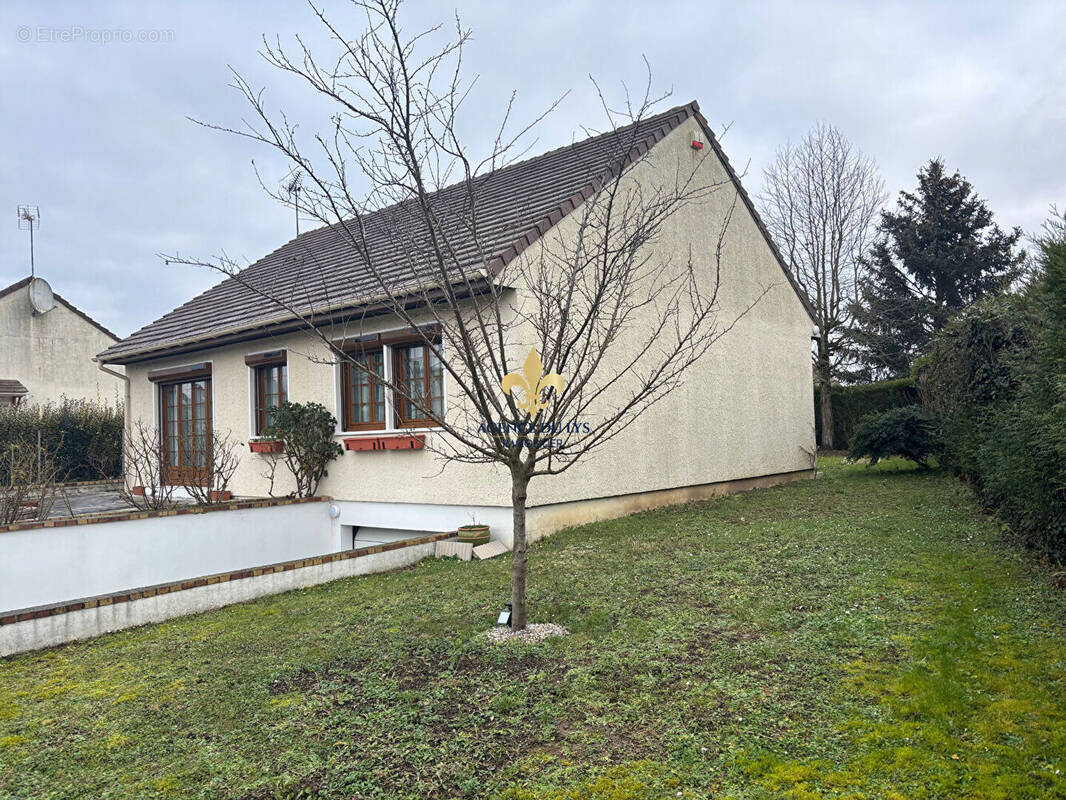 Maison à VILLERS-SOUS-SAINT-LEU