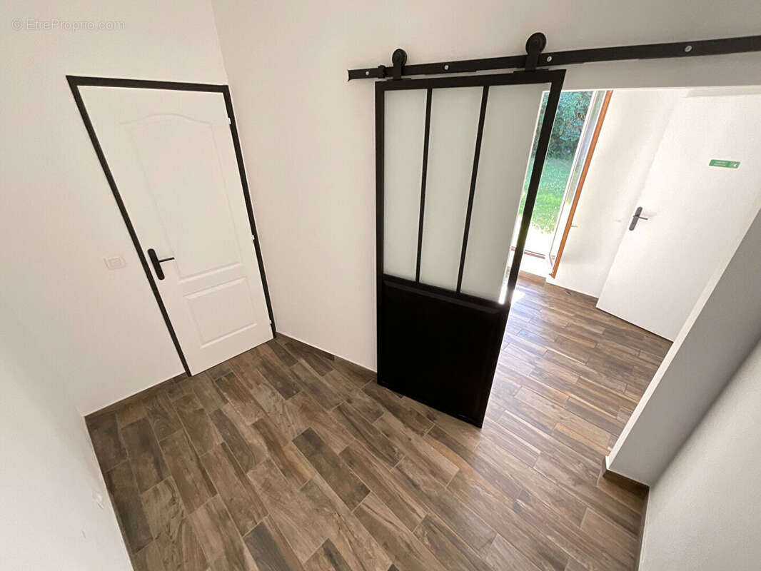 Maison à MAURECOURT