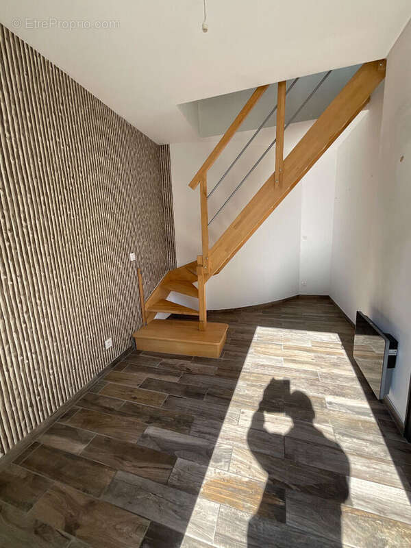 Maison à MAURECOURT