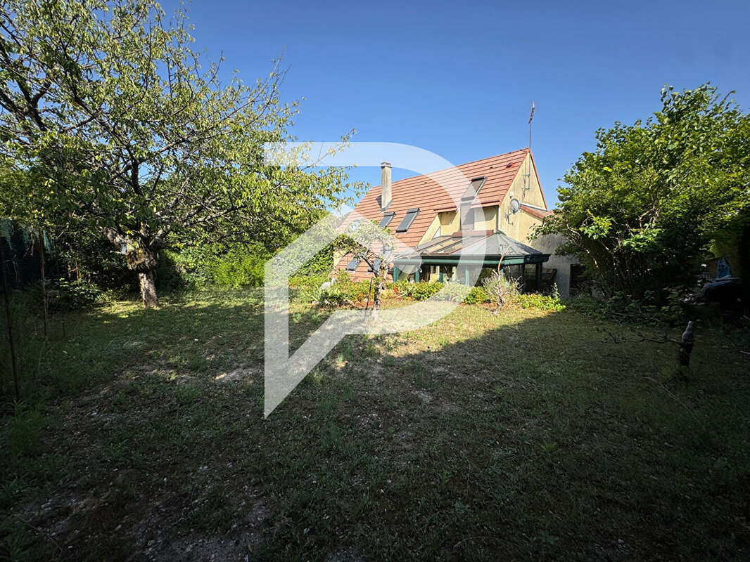 Maison à VERNEUIL-SUR-SEINE