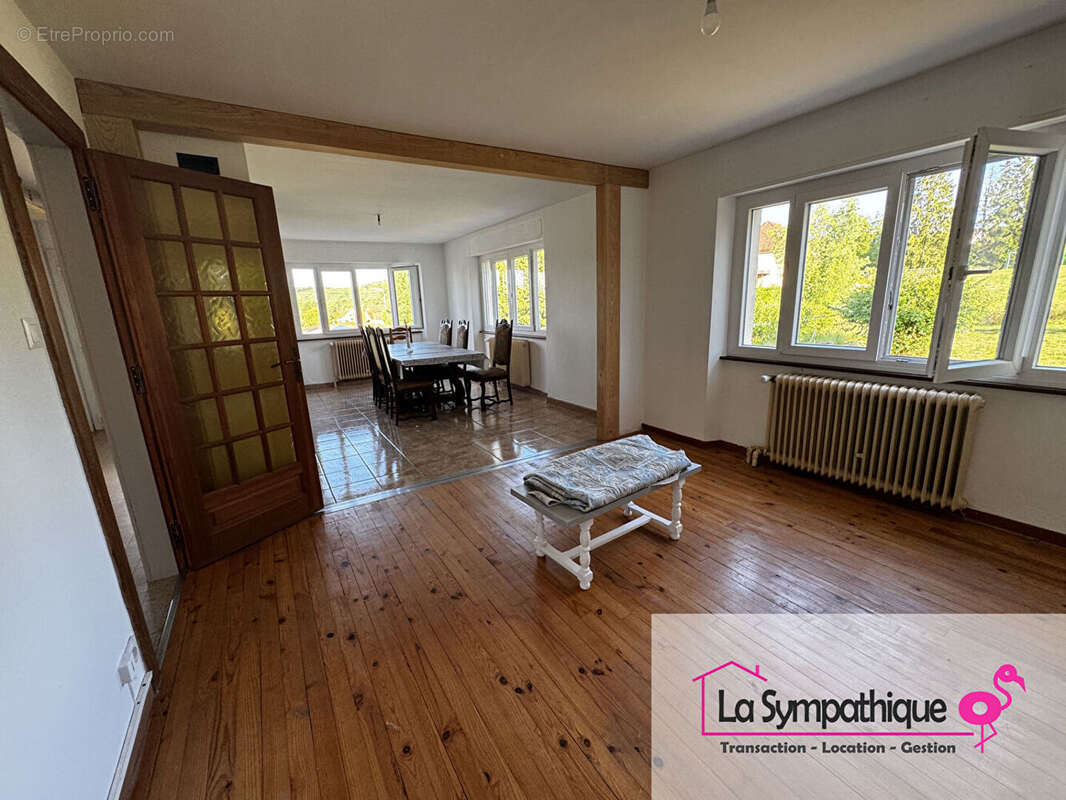 Maison à MOFFANS-ET-VACHERESSE