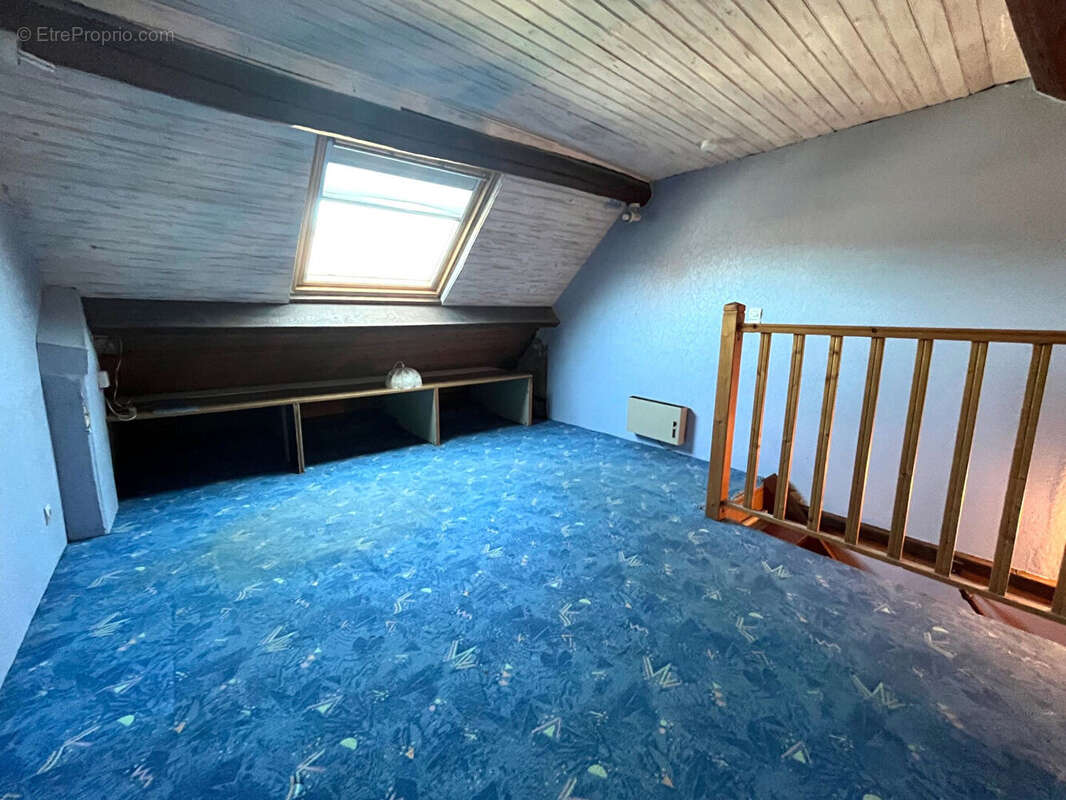 Maison à CIRES-LES-MELLO