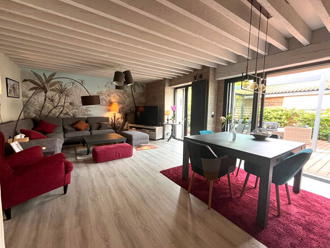 Maison à NEUILLY-EN-THELLE