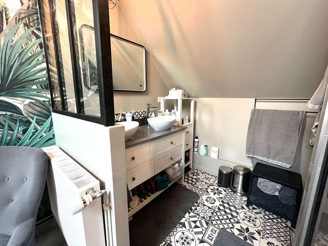 Maison à NEUILLY-EN-THELLE