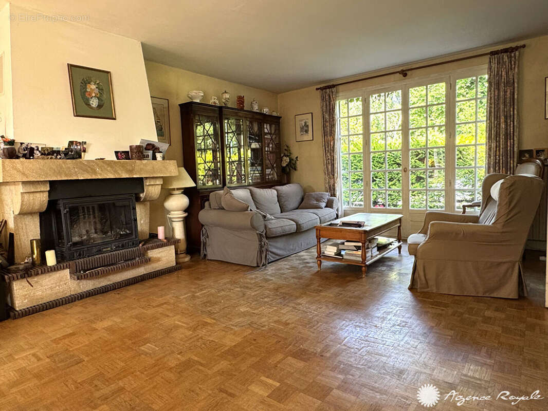 Maison à SAINT-GERMAIN-EN-LAYE