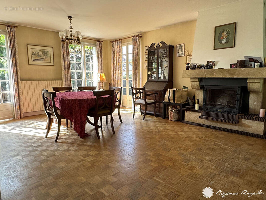 Maison à SAINT-GERMAIN-EN-LAYE