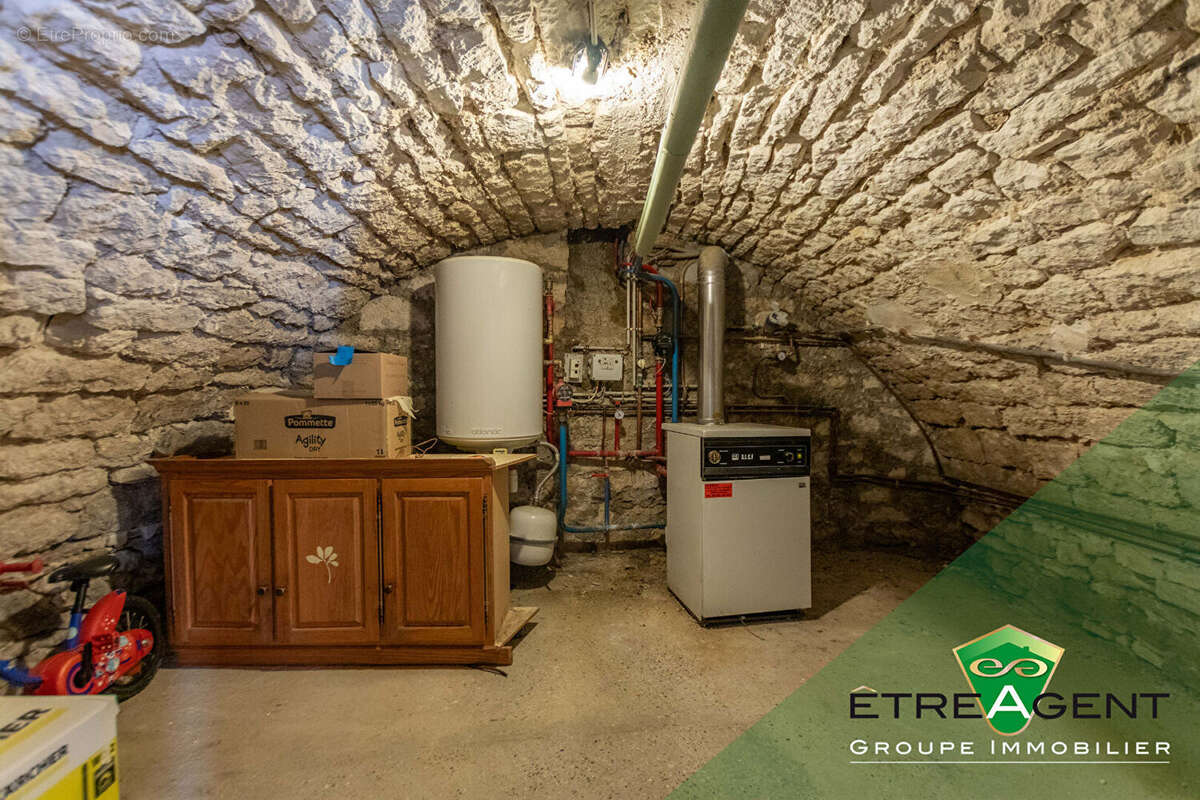 Maison à FONTENAY-SAINT-PERE