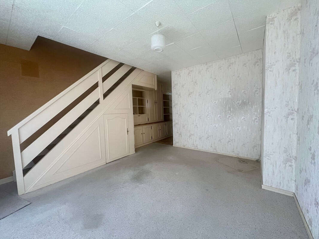 Appartement à BRIE-COMTE-ROBERT