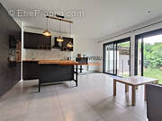 Maison à VITRY-SUR-SEINE