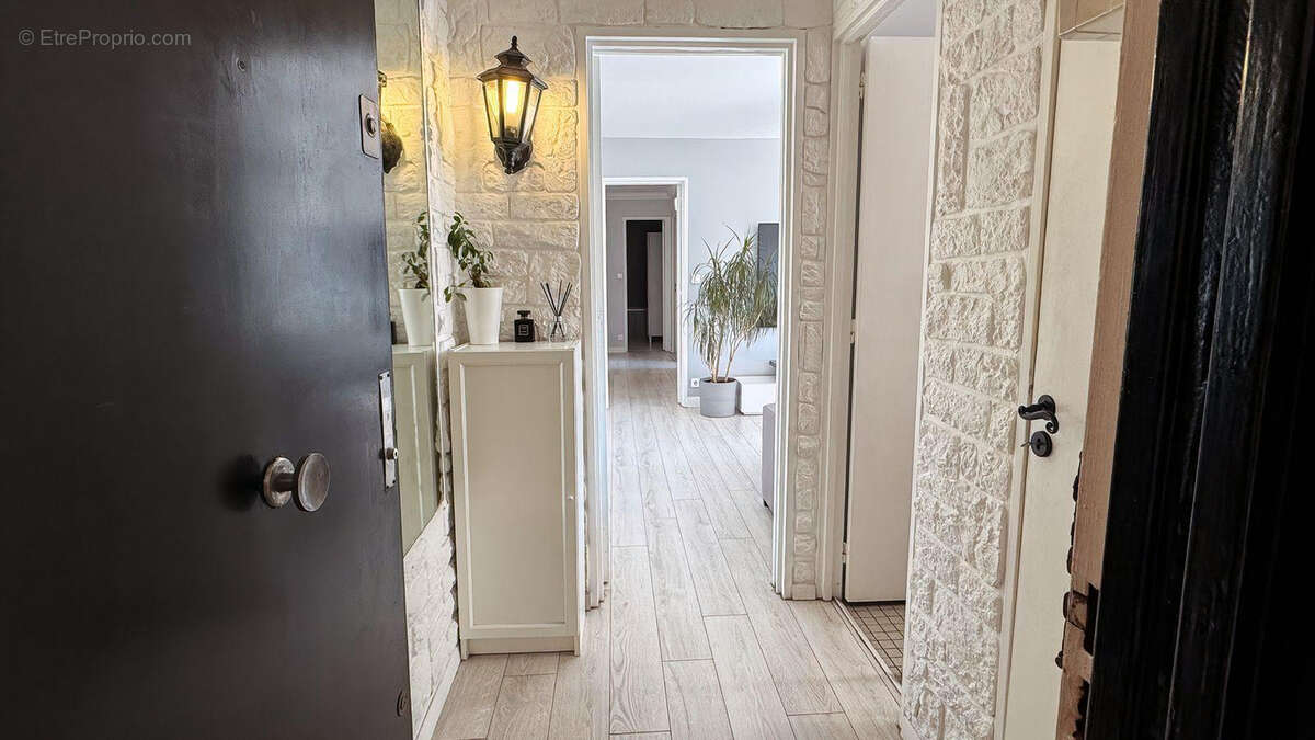 Appartement à VILLEMOMBLE