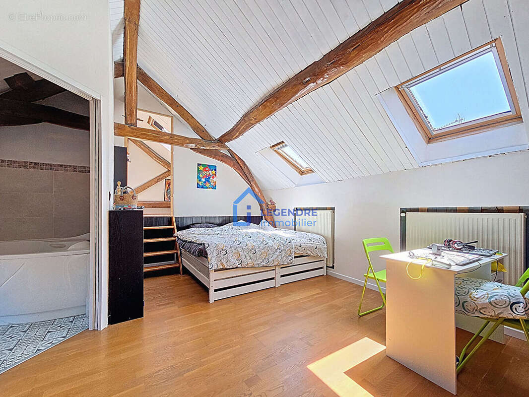 Maison à PIERRELAYE