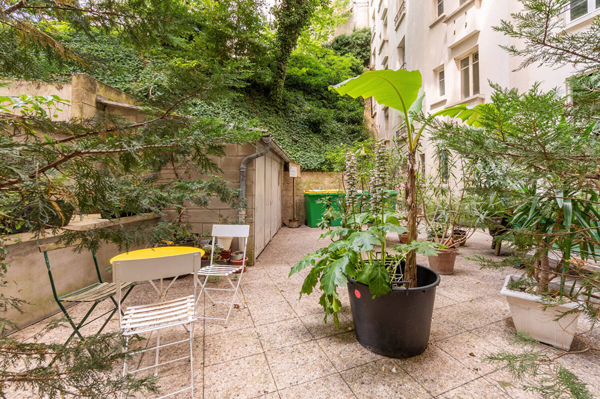 Appartement à PARIS-19E