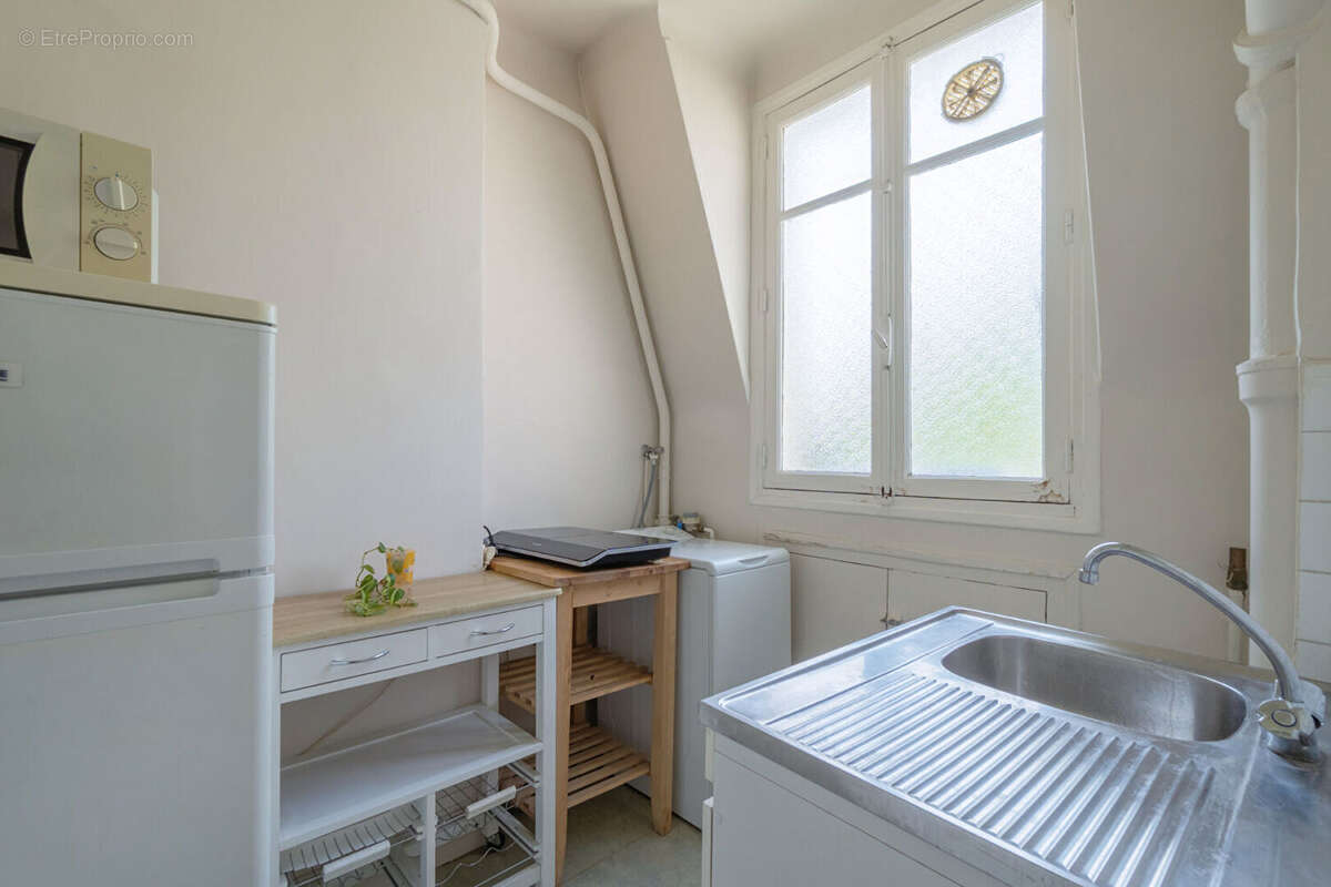Appartement à PARIS-19E