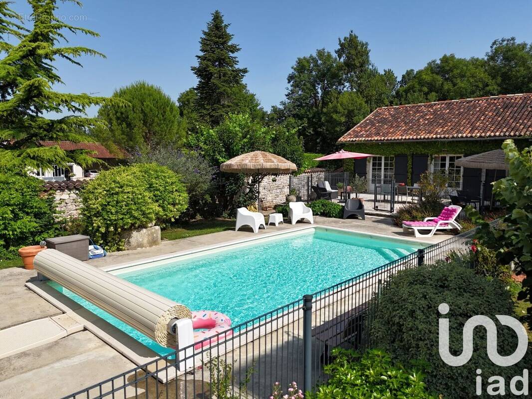 Photo 1 - Maison à MOUTON