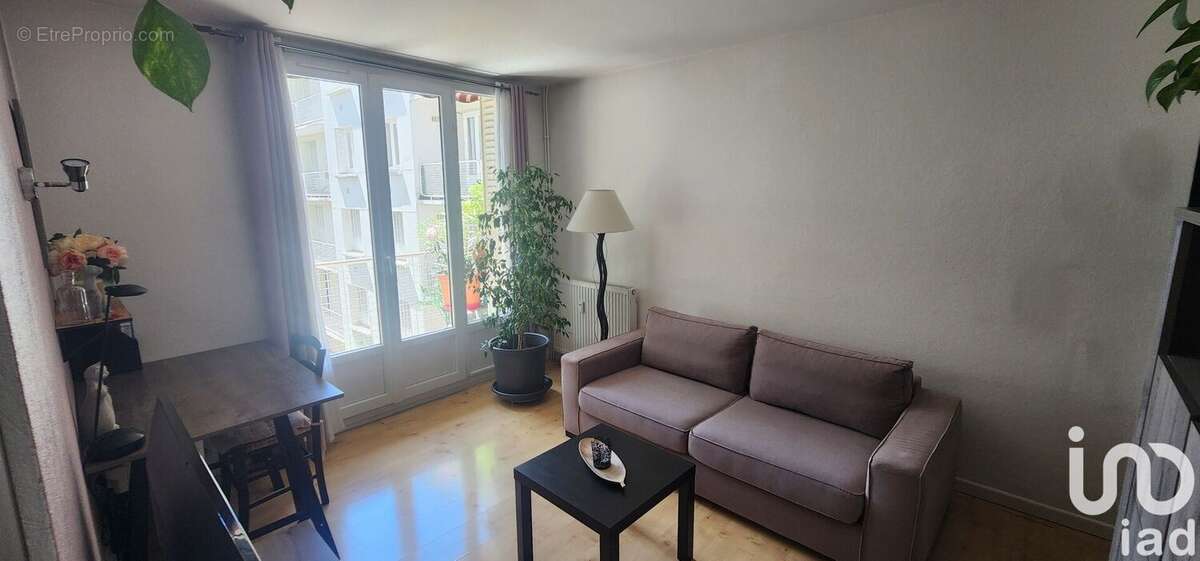 Photo 3 - Appartement à VILLARD-BONNOT