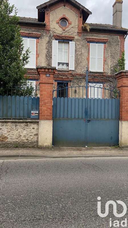 Photo 2 - Maison à PERTHES