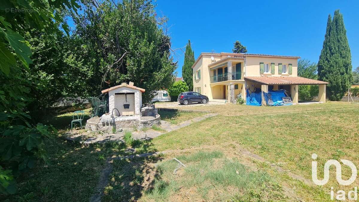 Photo 2 - Maison à SAINT-HILAIRE-DE-BRETHMAS