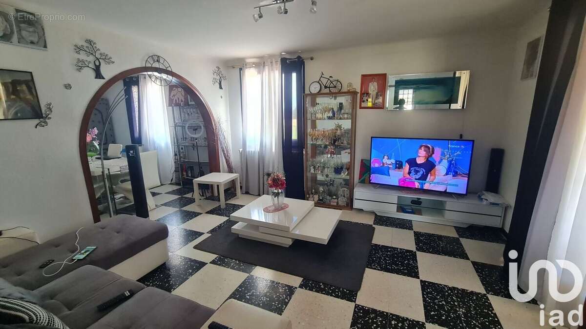 Photo 6 - Maison à SAINT-HILAIRE-DE-BRETHMAS