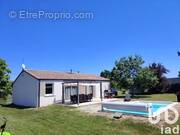 Photo 1 - Maison à SAUGON