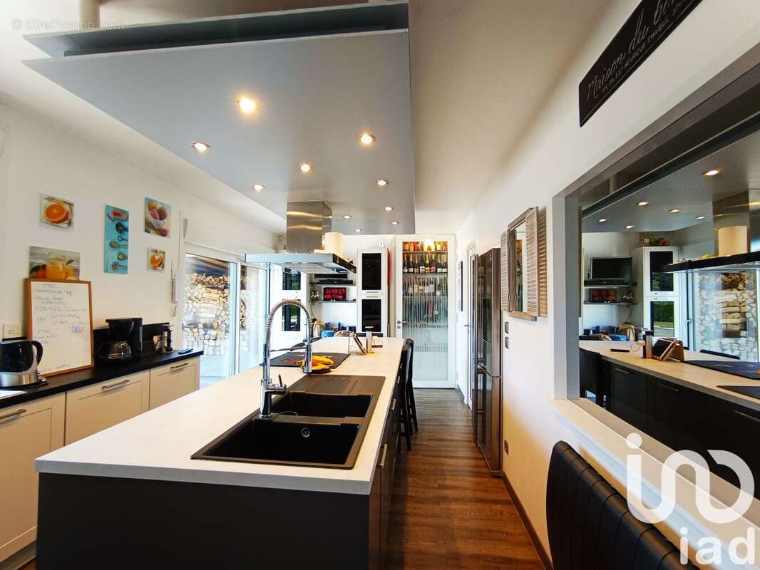 Photo 3 - Maison à MARQUILLIES