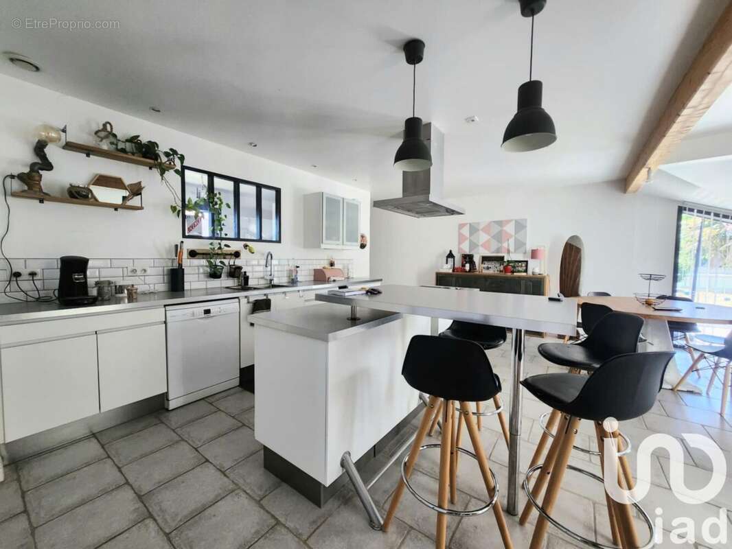 Photo 2 - Maison à NAINTRE