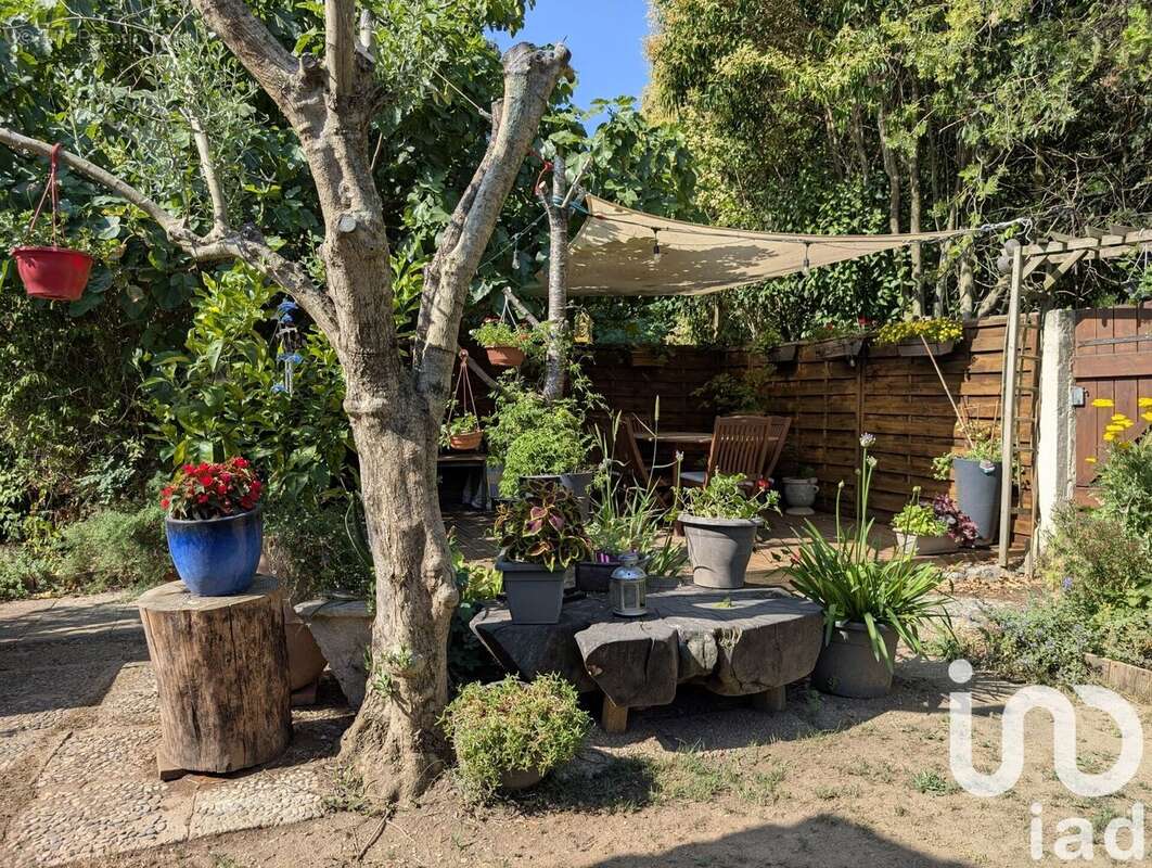 Photo 2 - Maison à SAINT-ZACHARIE