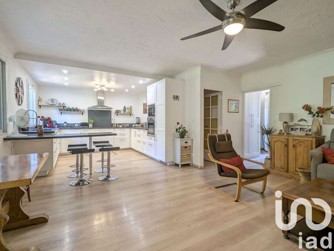 Photo 6 - Maison à SAINT-ZACHARIE