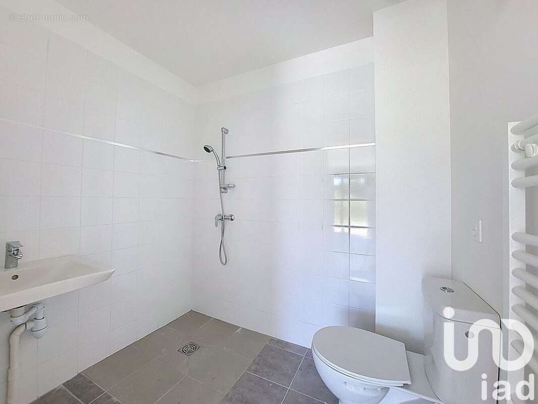 Photo 8 - Appartement à BUCHY