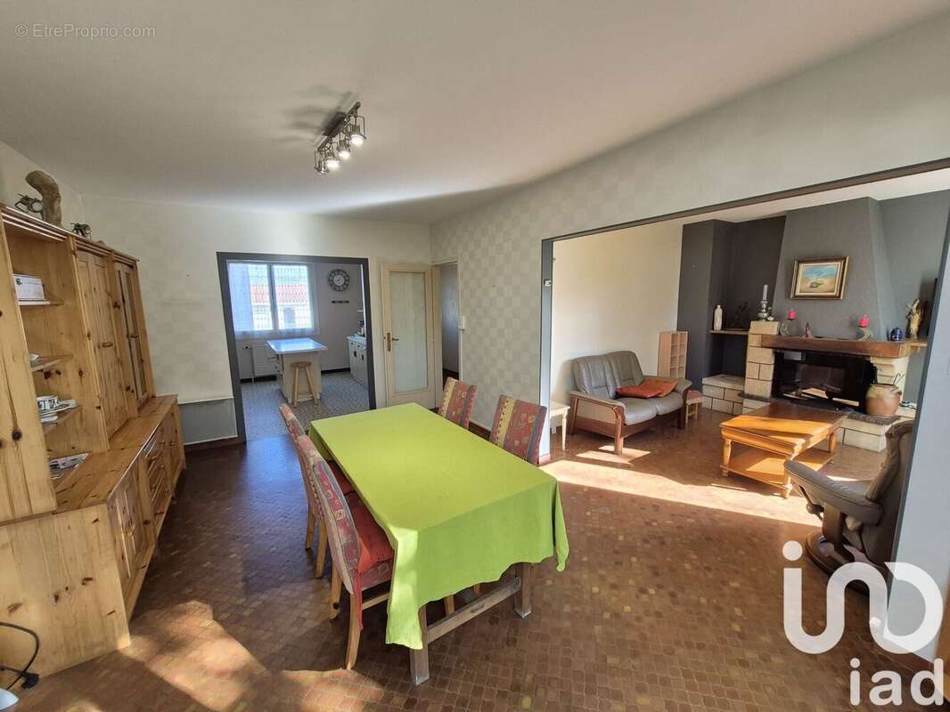 Photo 8 - Maison à SALIGNY