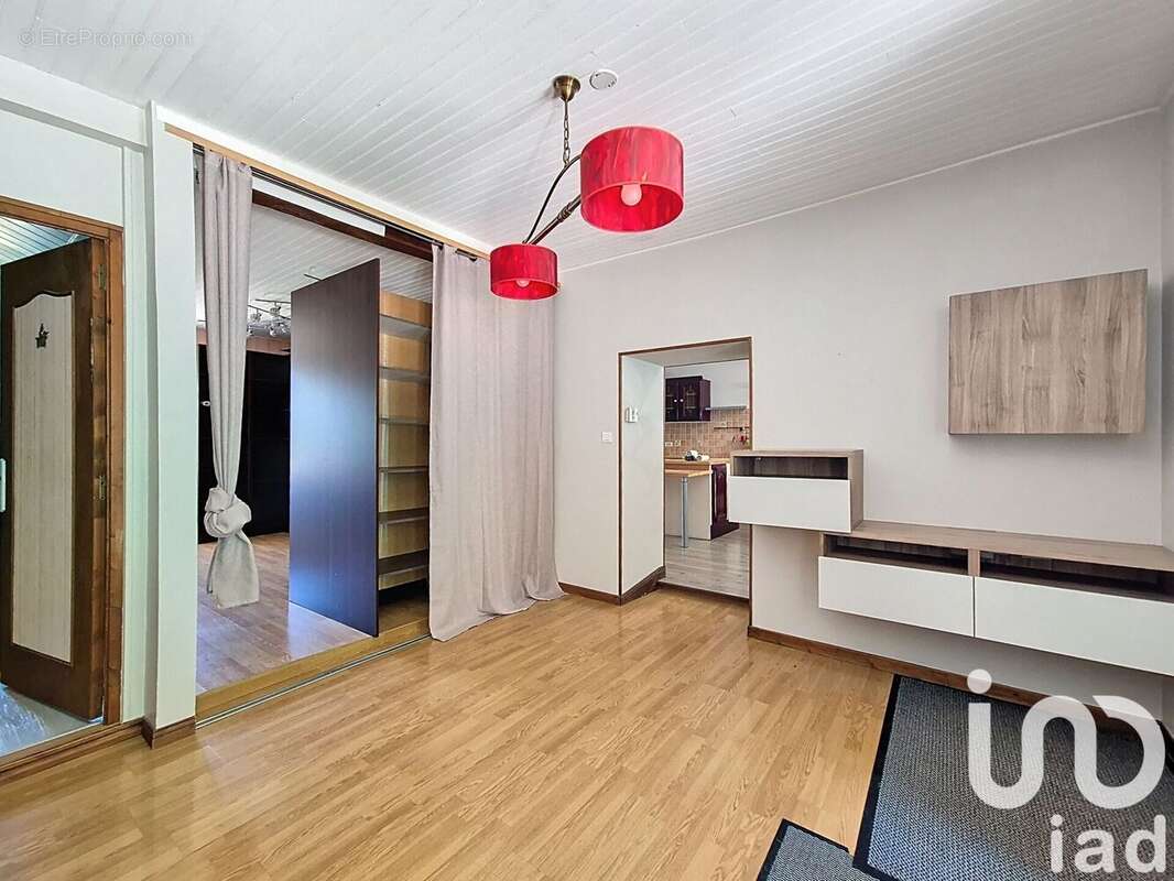 Photo 3 - Maison à SAINT-HILAIRE