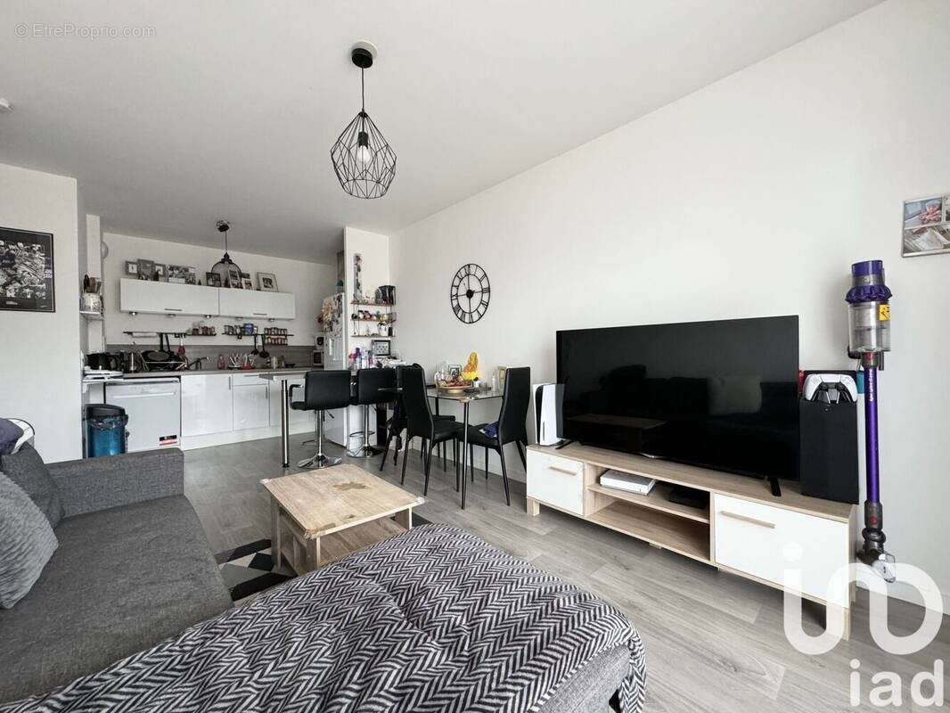 Photo 1 - Appartement à MAROLLES-EN-HUREPOIX