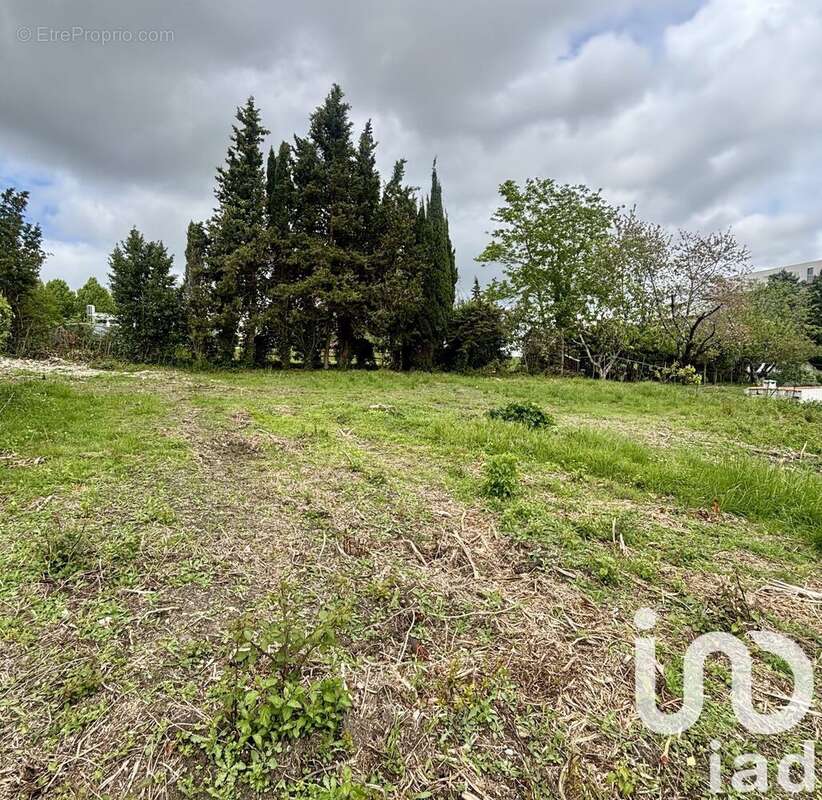 Photo 2 - Terrain à SAINTES
