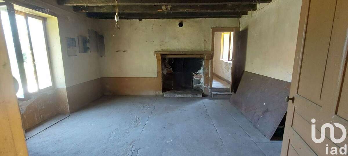 Photo 3 - Maison à ROUGNAT