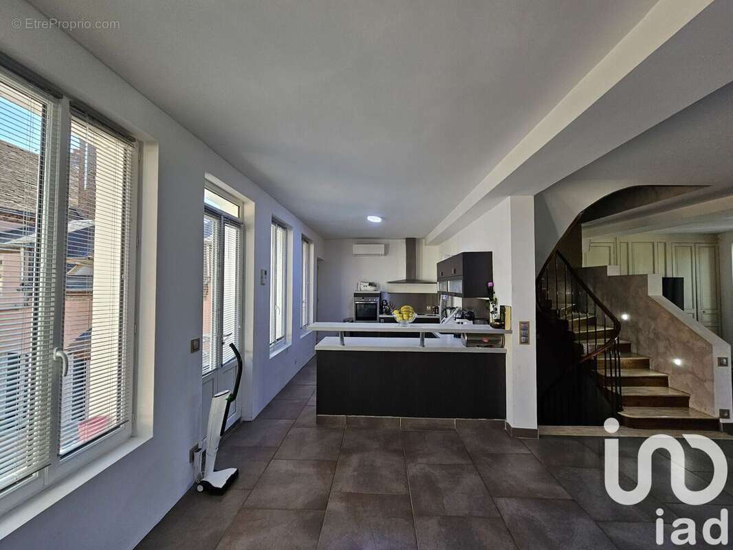 Photo 5 - Maison à VILLENEUVE-L&#039;ARCHEVEQUE